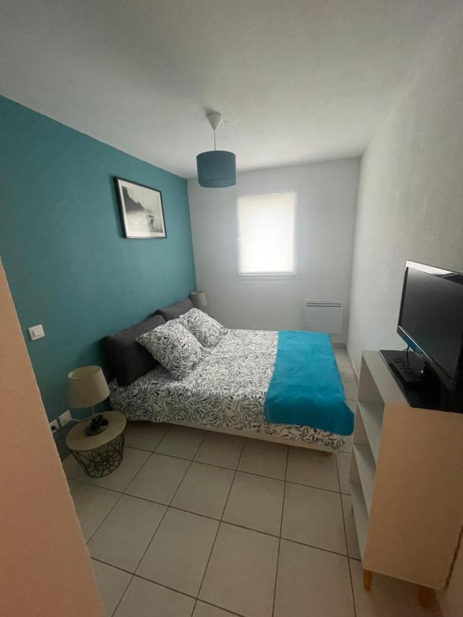 Charmant Appartement Cosy Sur Sete Proche De Toutes Commodites, Parking Prive Exterior photo